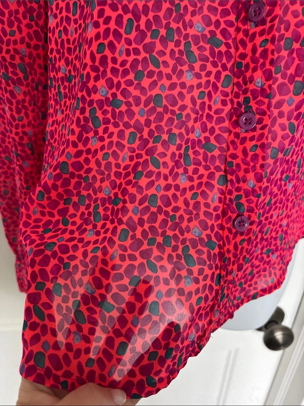 American Eagle Bright Pink Sheer Print Button-Up Shirt XS